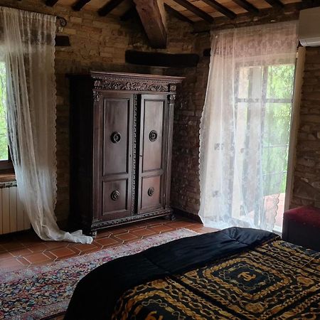 Convento Di San Martino In Crocicchio Otel Urbino Oda fotoğraf